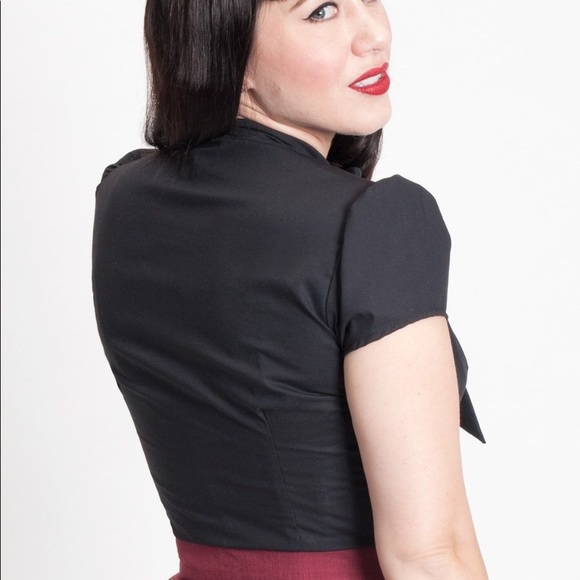 NWOT Heart of Haute Estelle Blouse in Black - Picture 2 of 2